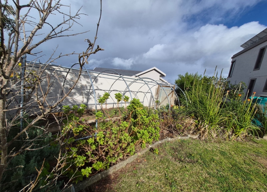 4 Bedroom Property for Sale in Dana Bay Western Cape